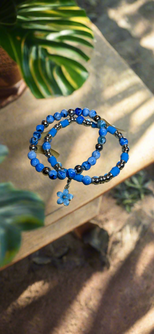 Pretty beaded blue bracelet.